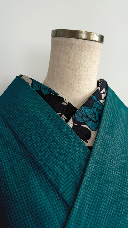 半衿 レトロモダン ちりめん 砂色に濃浅葱の夢二薔薇 縮緬 半襟