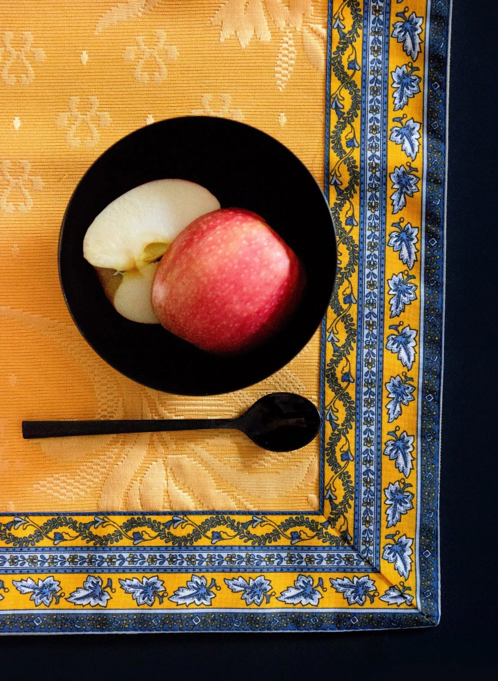 アヴィニョン ランチョンマット イエロー