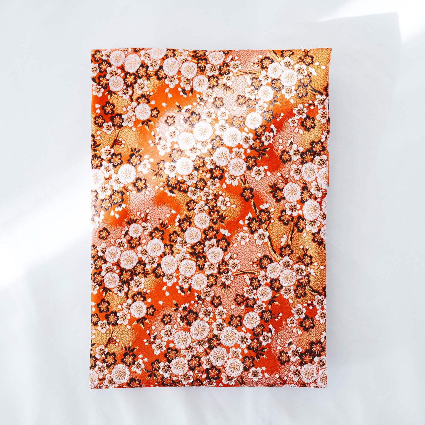 Hina doll fabric(雛人形のはぎれ)〜暖色(赤橙黄)系〜