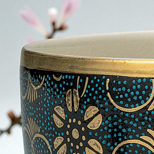 Kutani Ware Matcha Bowl “Aochibu Tessen”｜Japanese Traditional Teaware