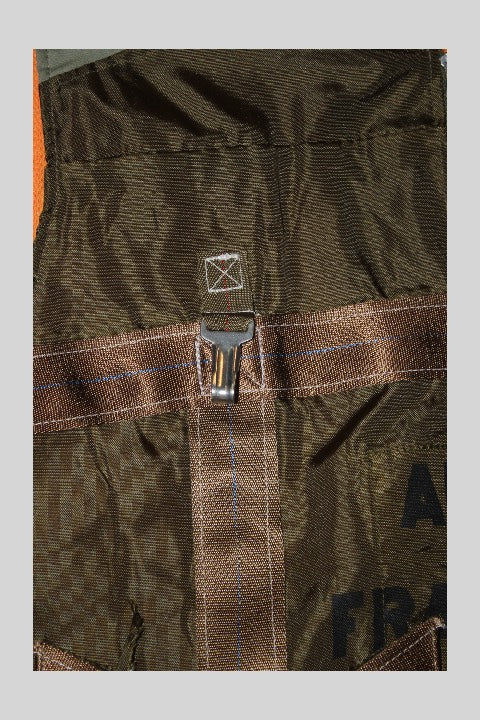 PARACHUTE BAG VEST