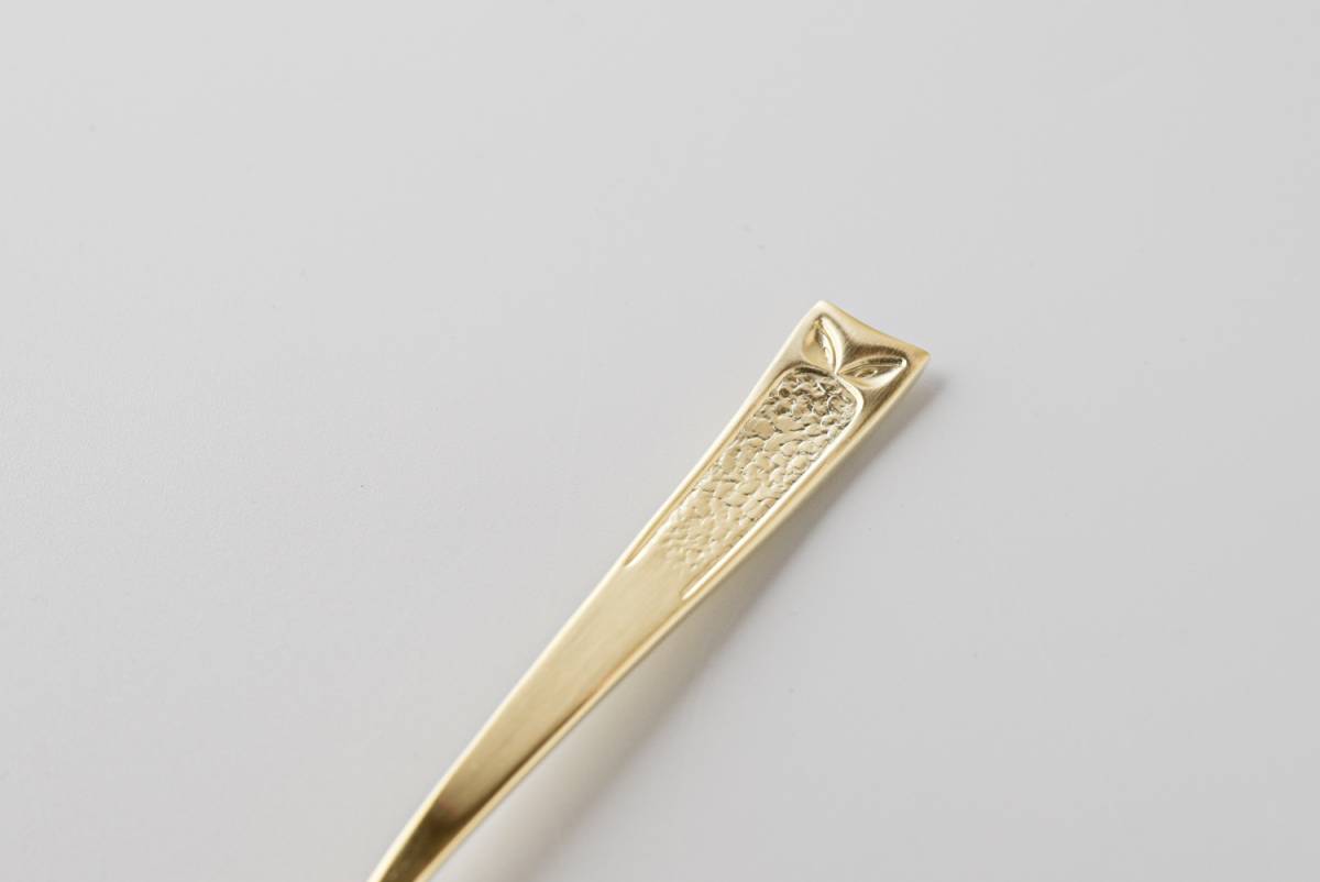 Tsubame Sanjo Gold Cutlery × Mino Ware Recycled Plate Set