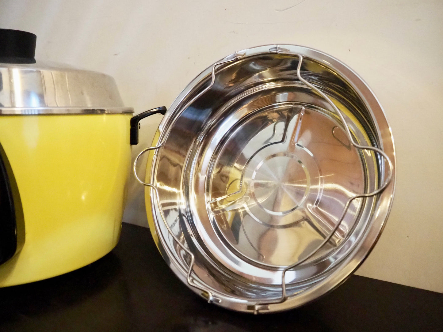 電鍋で使える持ち手付き蒸し皿(蒸し盤) 10人用【浅型/深型】