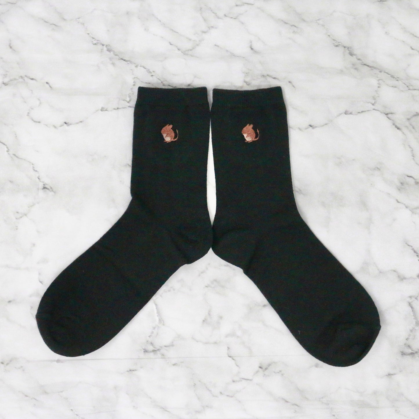 デグー刺繍靴下（キーポーチ付き）