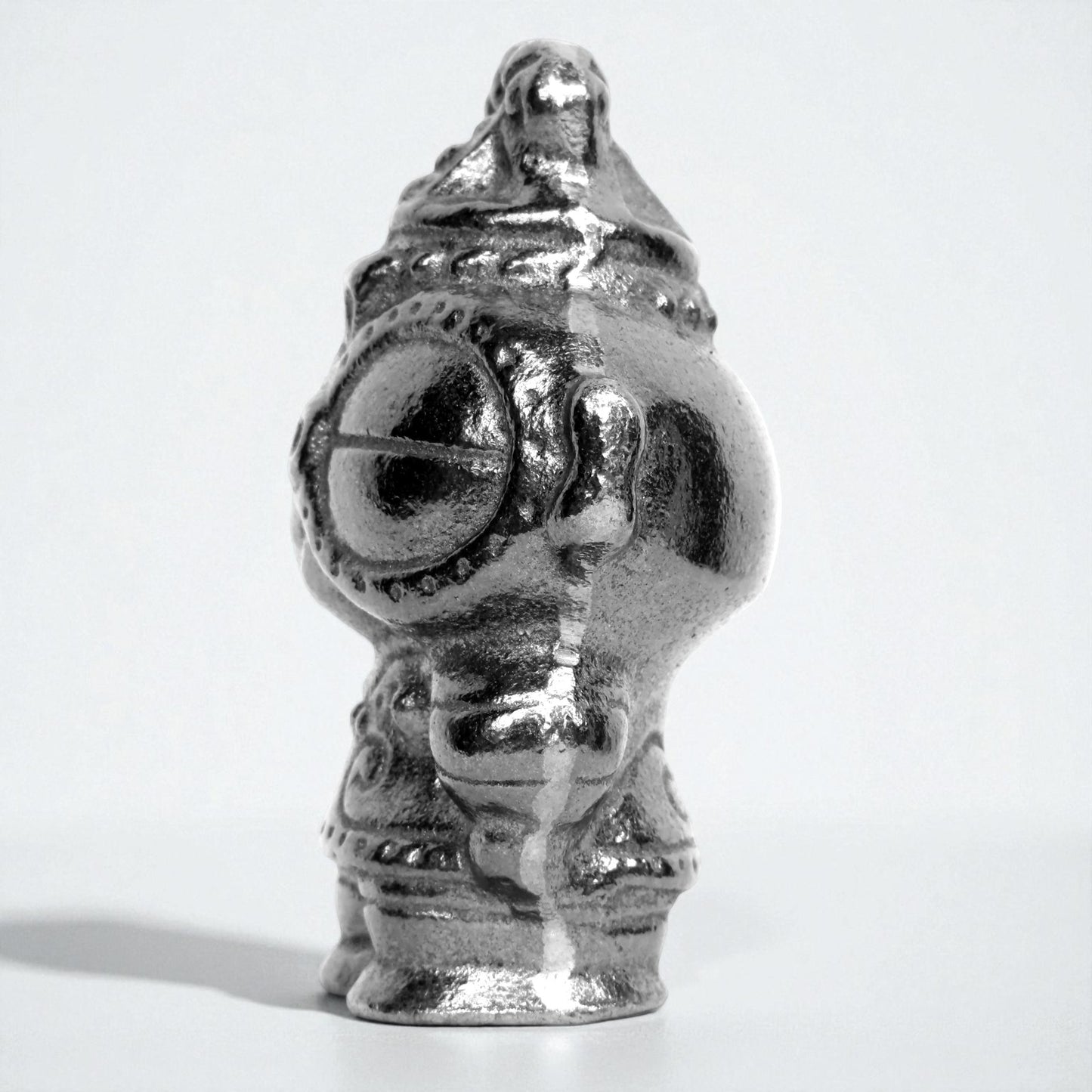 Ichi Chudo × Nambu Ironware Dogū Iron Figure – Shakōki-Dogū Motif | Japanese Cast Iron Iron Supplement Tool